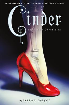 Cinder : Bk 1 Lunar Chronicles